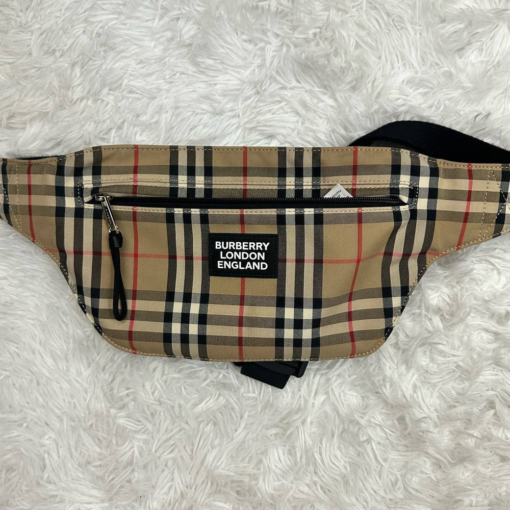 💎✨BEAUTIFUL✨💎BRAND NEW Burberry Bumbag